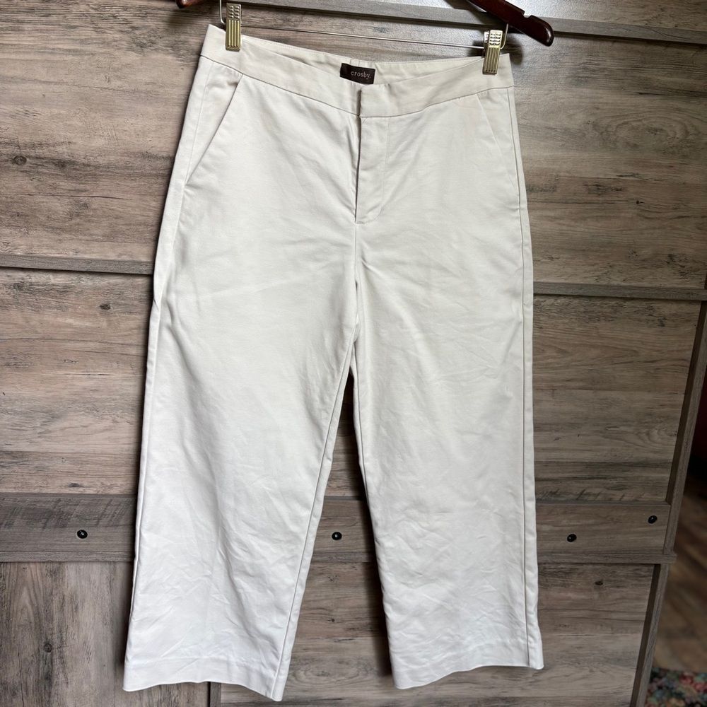 Crosby. 8 Cropped Cream Chino Pants Boardwalk Preppy Luxury Professional Classy